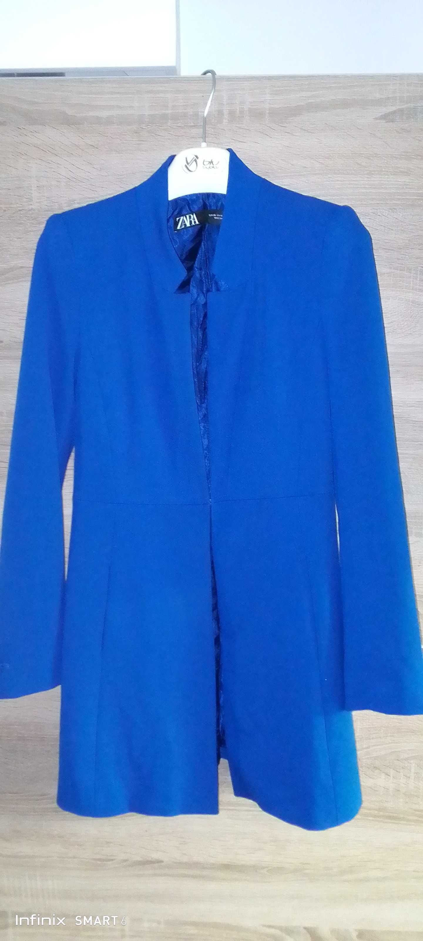 Пиджак, платье Zara