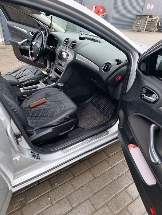 Форд мондео 2.0 дизель 2009рік