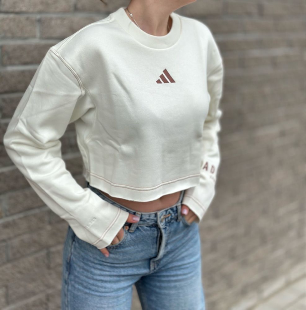 Жіночий світшот Adidas ALL SZN CROP GRAPHIC (розмір S - M)