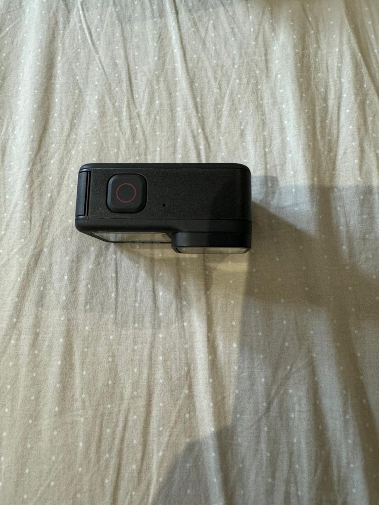 Action Cam GOPRO HERO 10 (5.3K - 23 MP - Wi-Fi e Bluetooth)