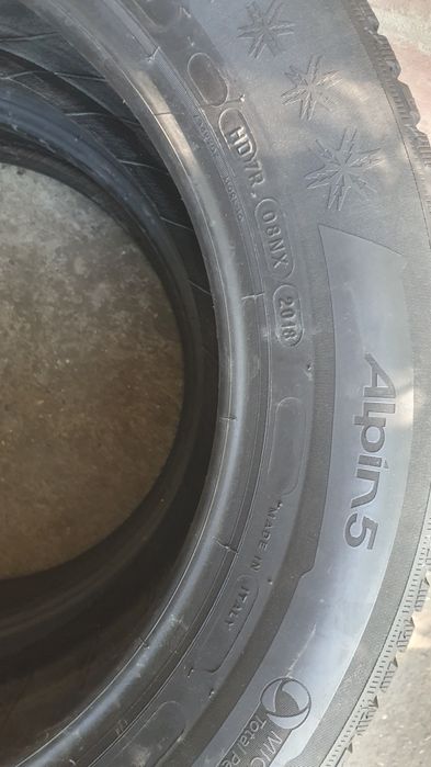 Пара коліс Michelin 205/60/16 ЗИМА Протектор 6,5 мм.