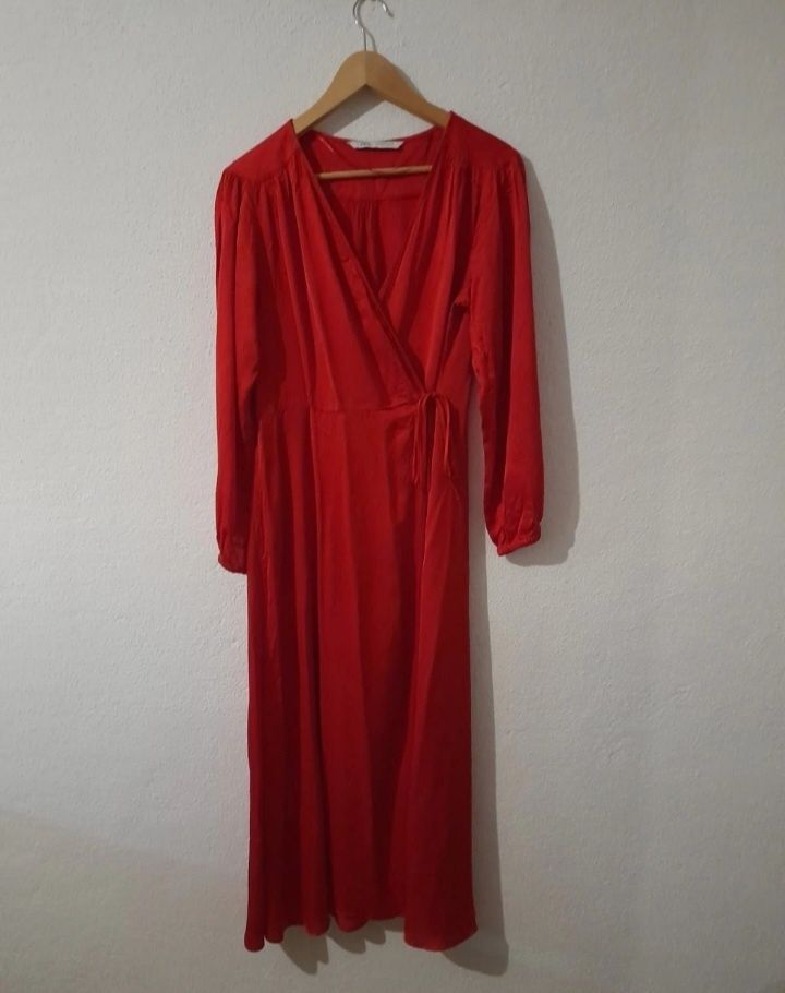 Vestido Vermelho Zara Tamanho L