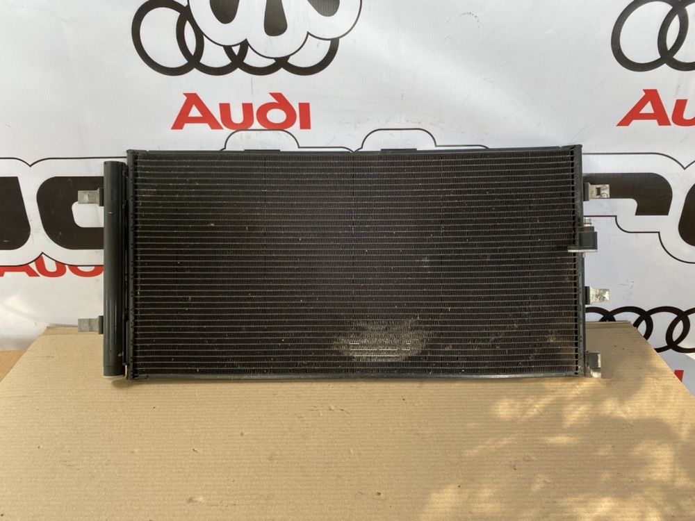 радиатор кондиционера Audi A4 B8 8K0/A5/ A6 C7/ A7/ Q5/ Q3 8T0260401