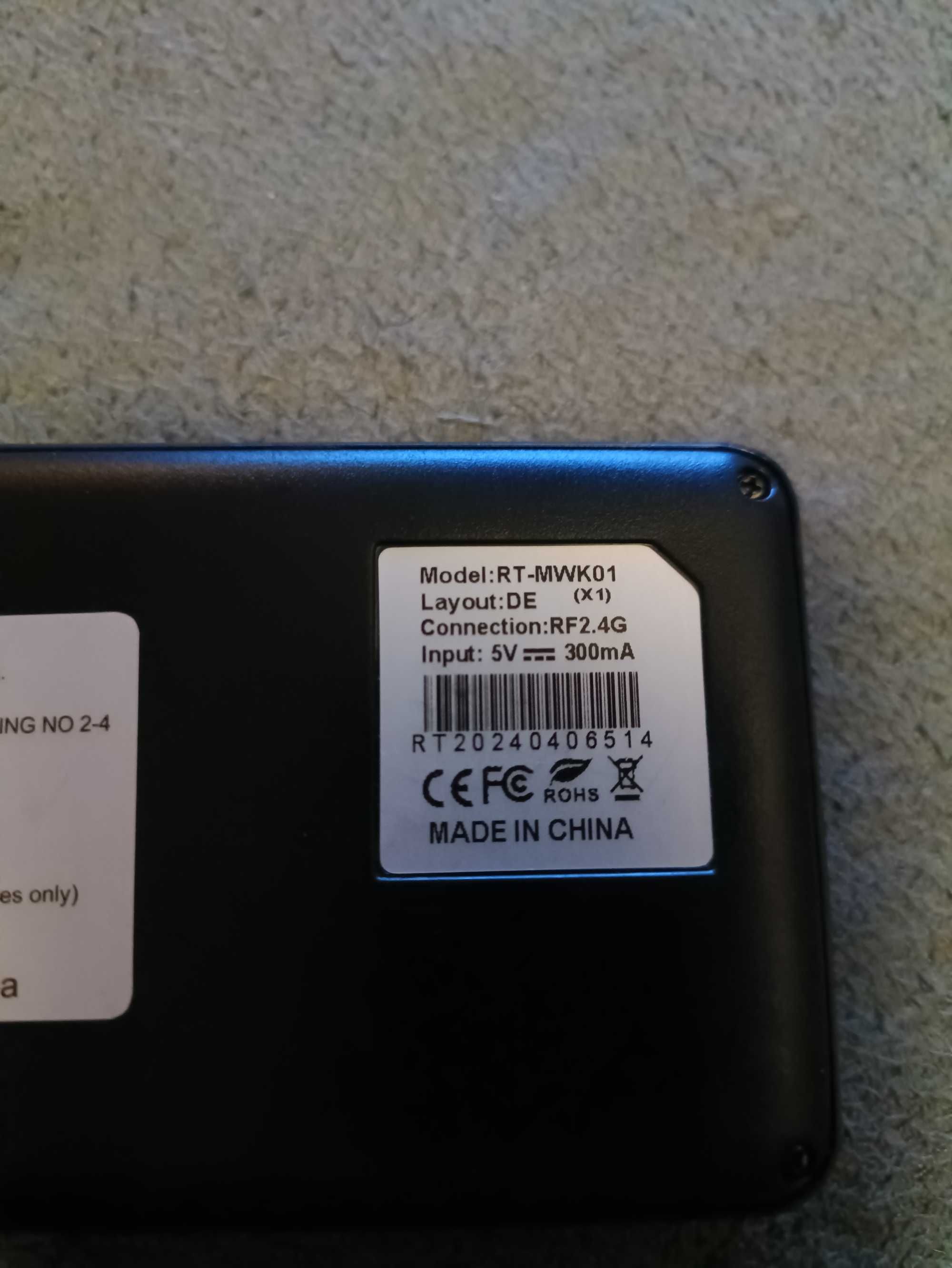 Mini klawiatura komputerowa RT-MWK01 bezprzewodowa TOUCHPAD keyboard