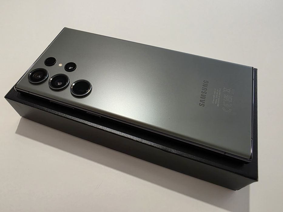 Samsung S23 Ultra 256Gb - Impecável