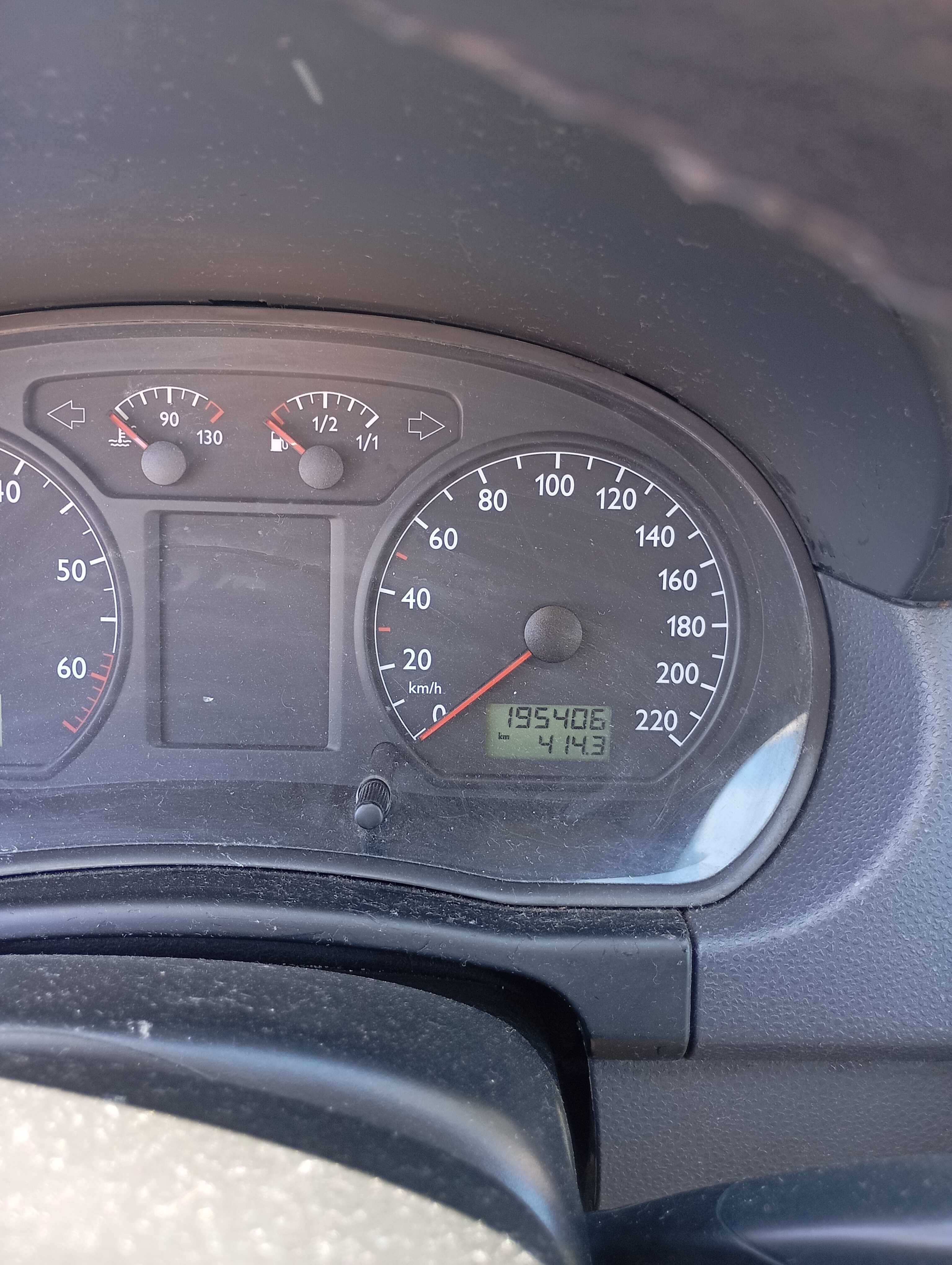 Vendo VW polo gasolina de 2002