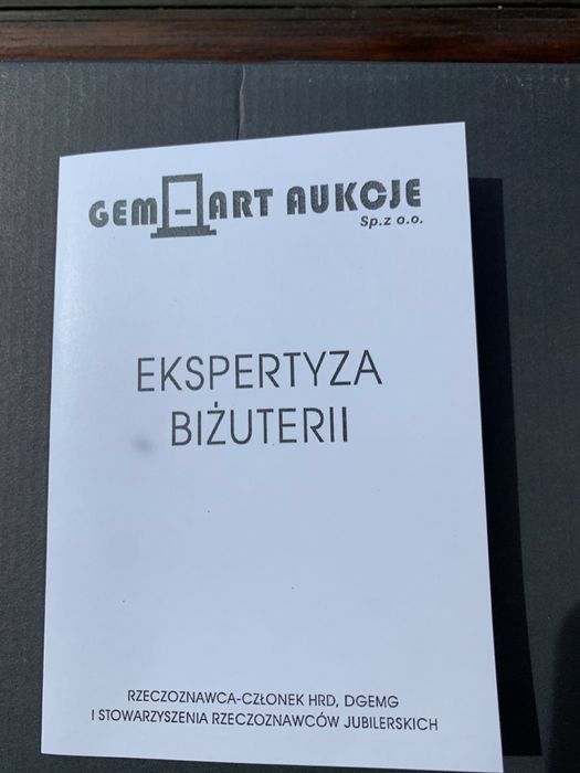 Kolczyki ze złota z szafirami - ekspertyza wykonana