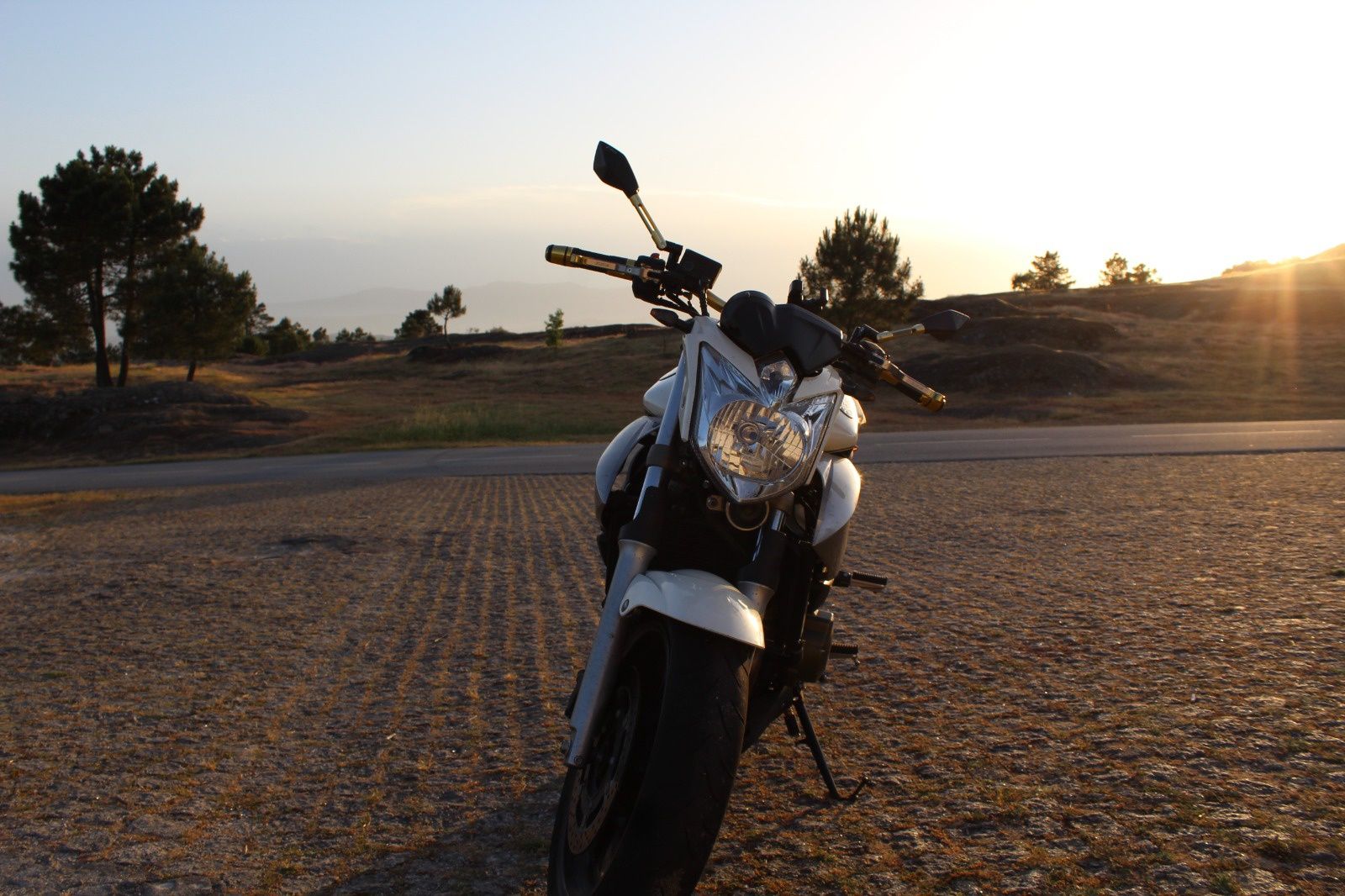 Yamaha Xj6 Naked
