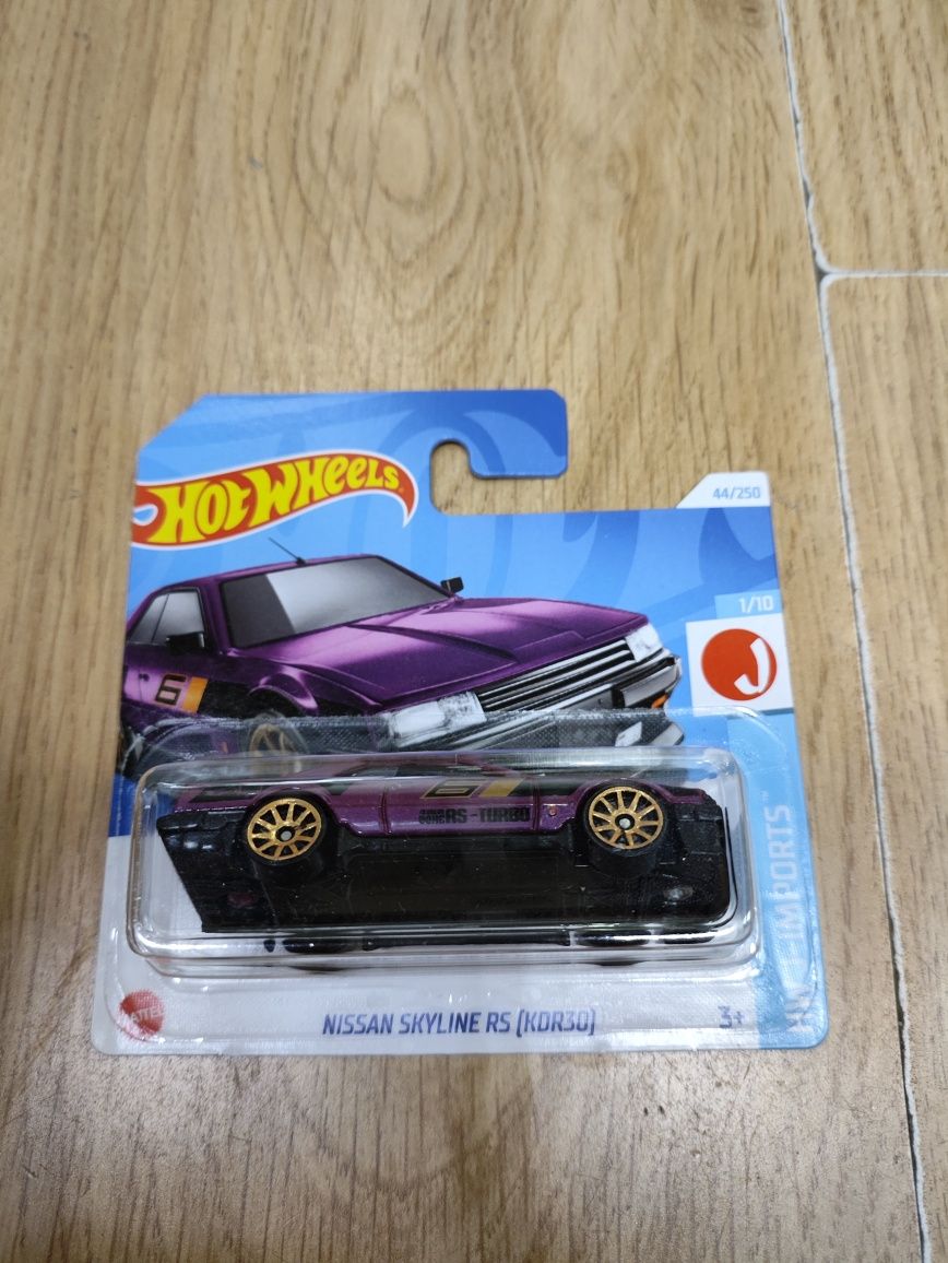 Hot Wheels Nissan Skyline RS KDR30