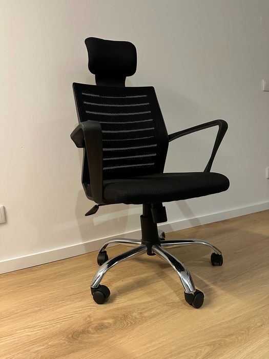 Cadeira ergonómica de escritório - Como nova