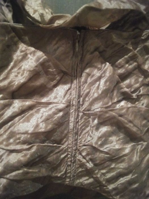 Костюм шоколадного кольору. Розмір  L,