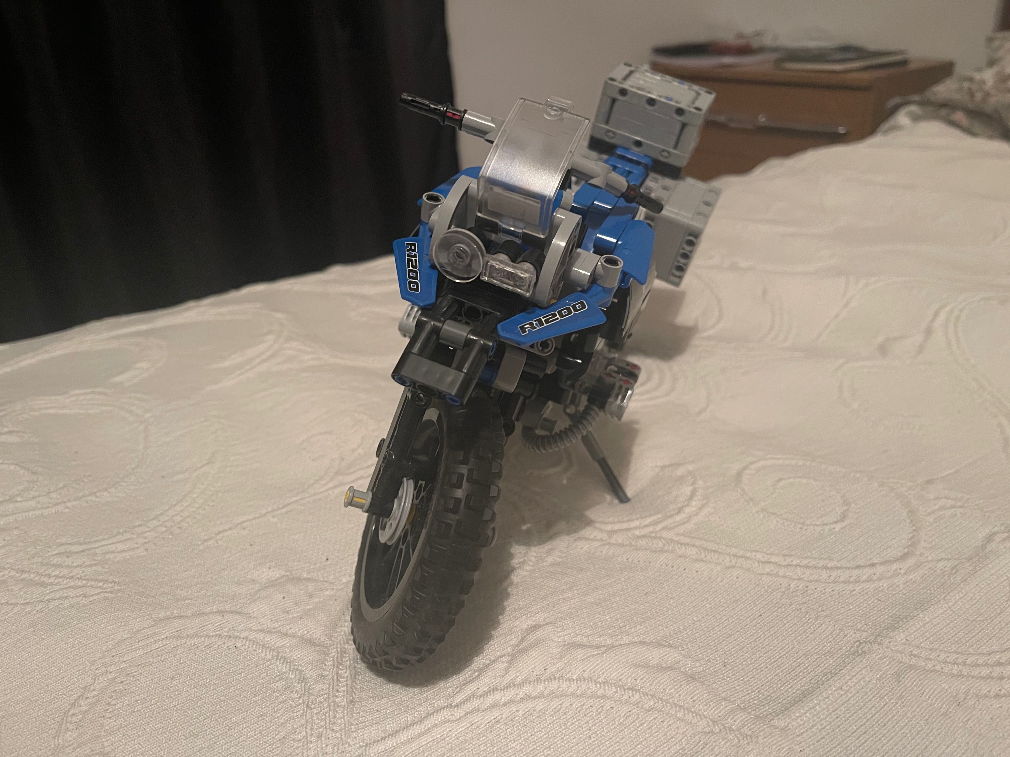 LEGO Technic 42063 BMW R 1200 GS