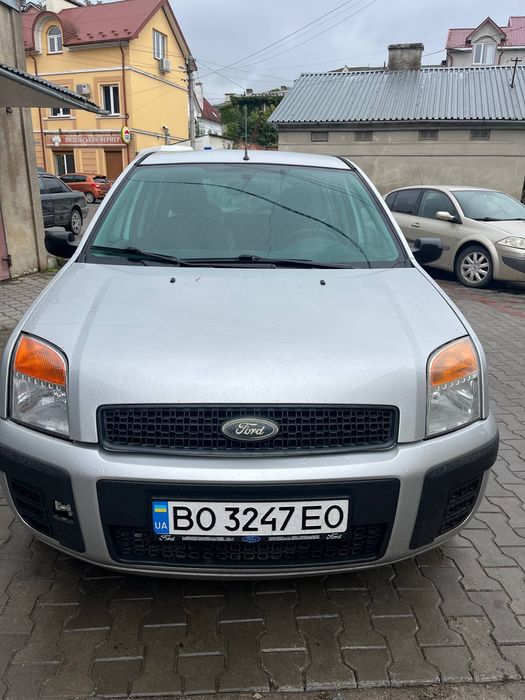 Продається авто Ford