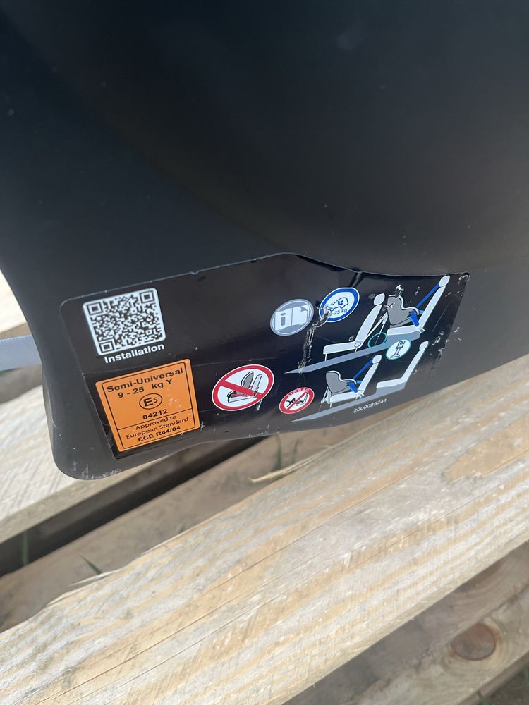 Fotelik rwf do 25 kg britax romer max way plus podstawka