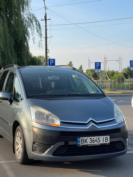 Продам авто citroen c4 1,6 бенз стан чудовий