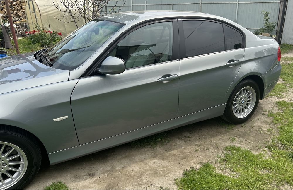 Продаю BMW e90