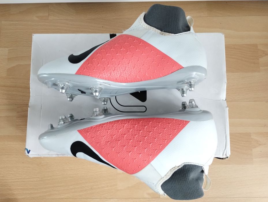 Buty korki piłkarskie 38,5 Nike Phantom VSN DF Sg wkręty