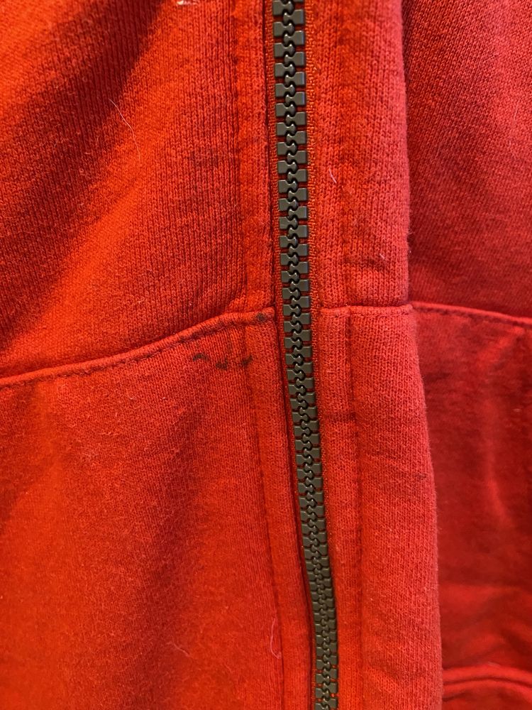Zara czerwona bluza z kapturem 122