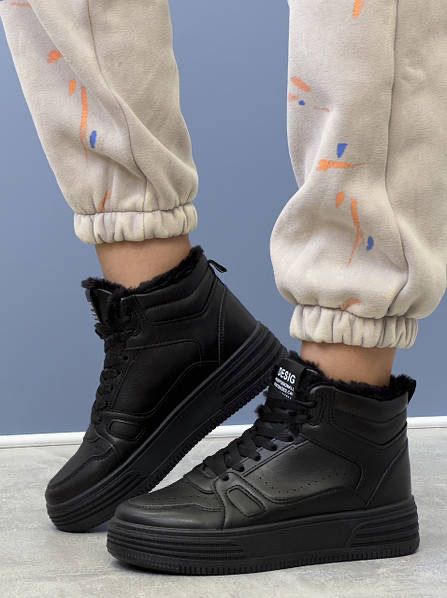 Стильні жіночі зимові хайтопи, кросівки, черевики чорні!