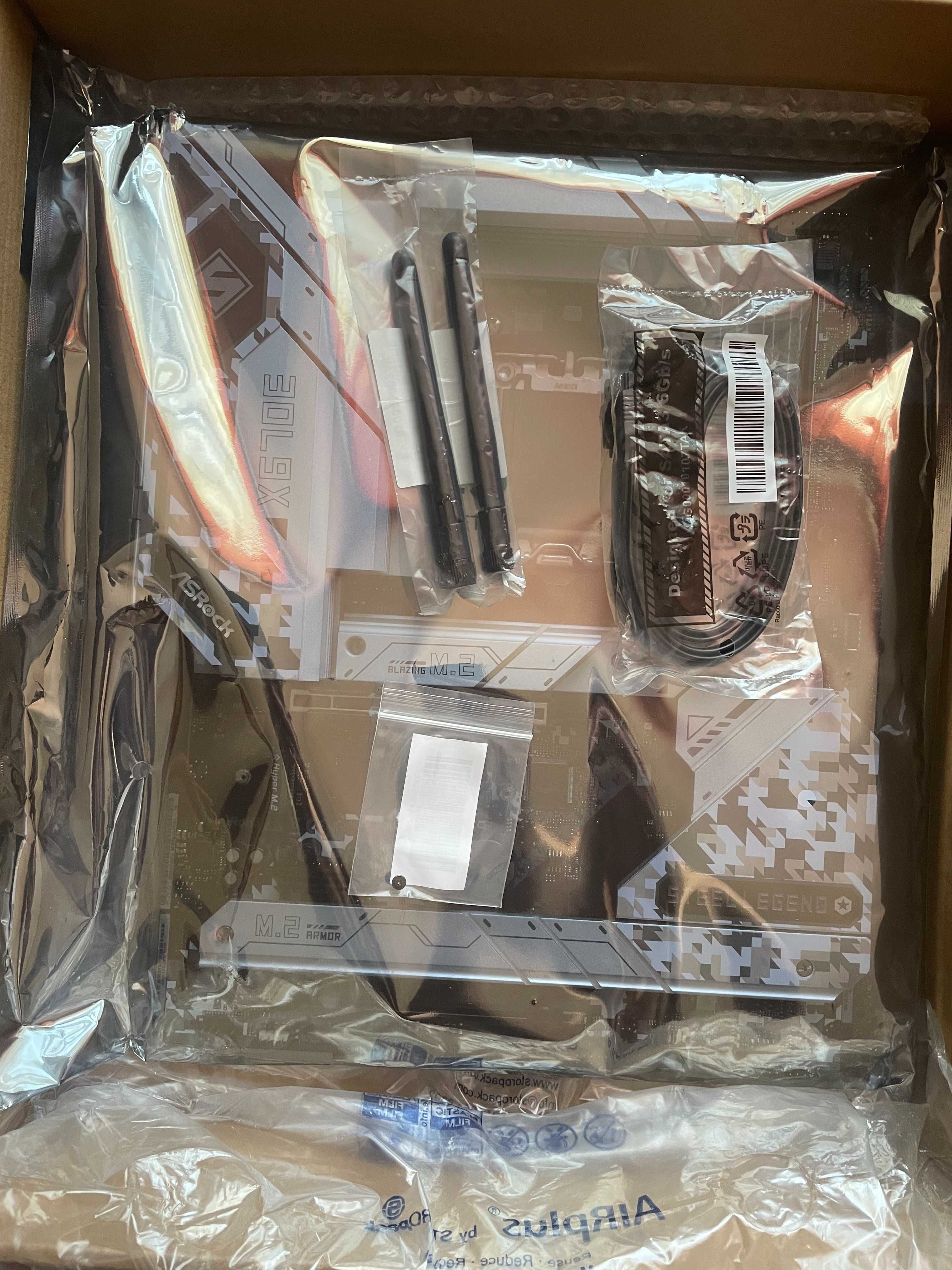 Материнская плата новая ASRock X670E Steel Legend (sAM5, X670)