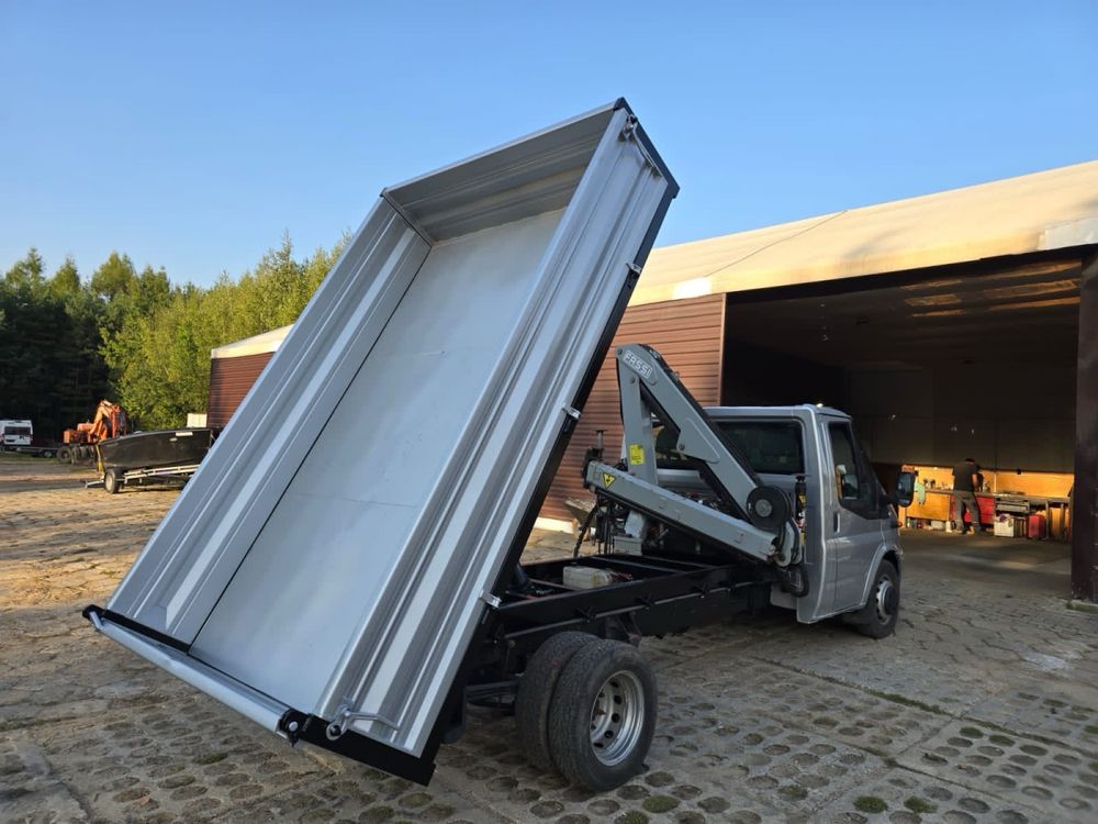 Wynajem / usługi  transportowe wywrotką z ramieniem hds
