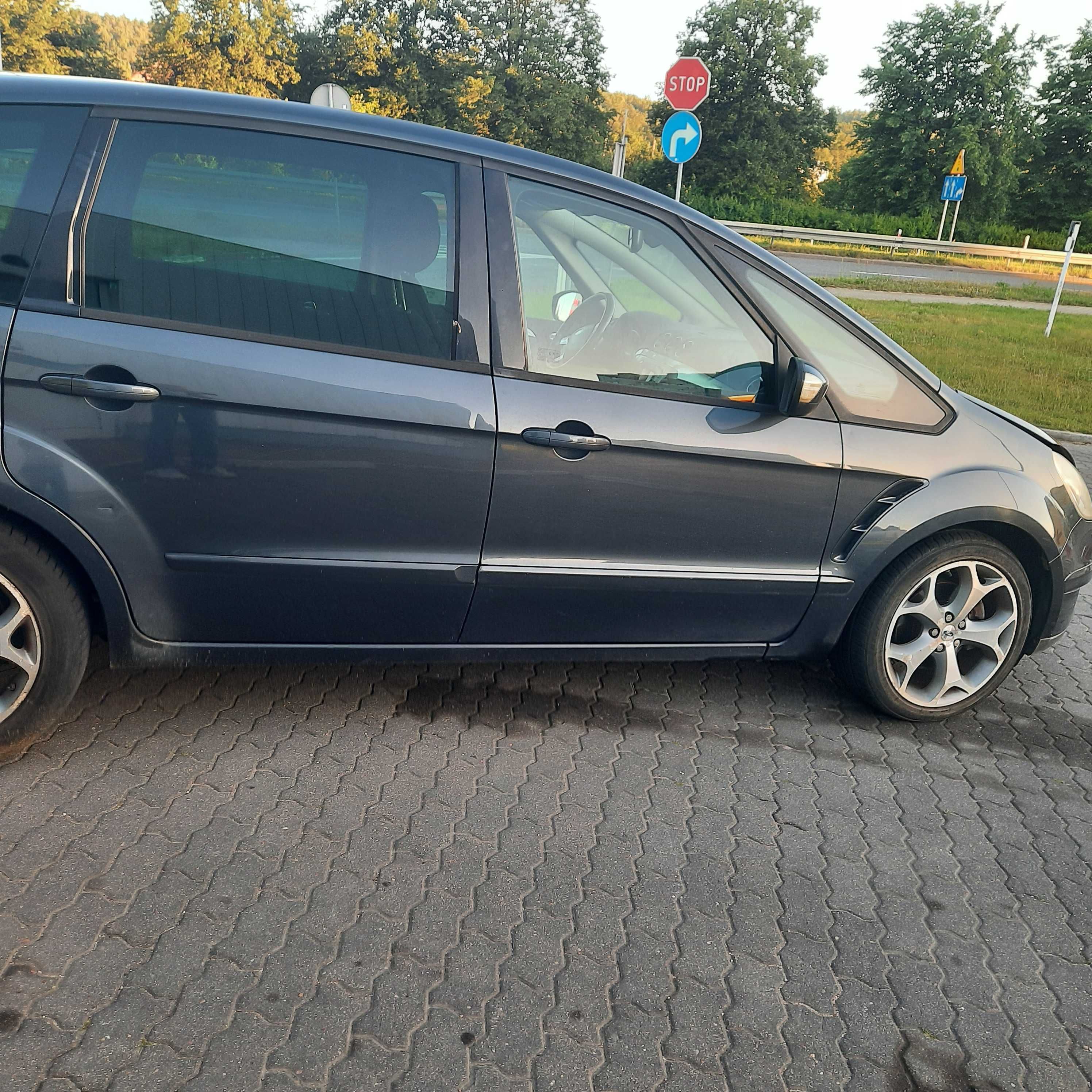 Ford S-Max  7-osobowy