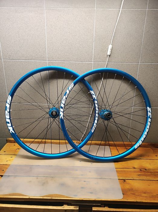 Koła 27,5 Spank Spoon 32, 20x110, 12x150 downhill freeride