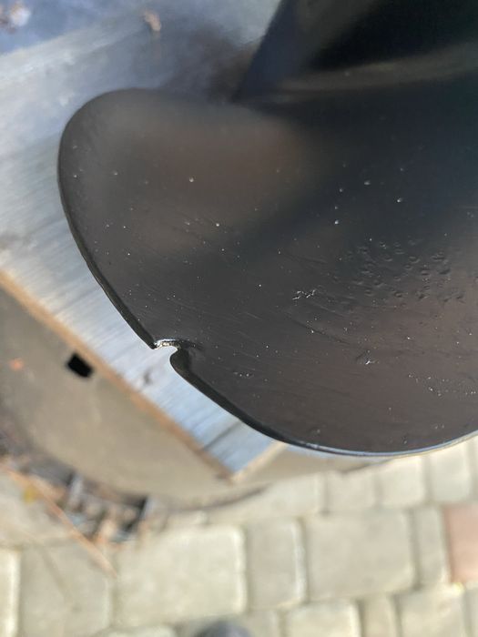 Винт для човна