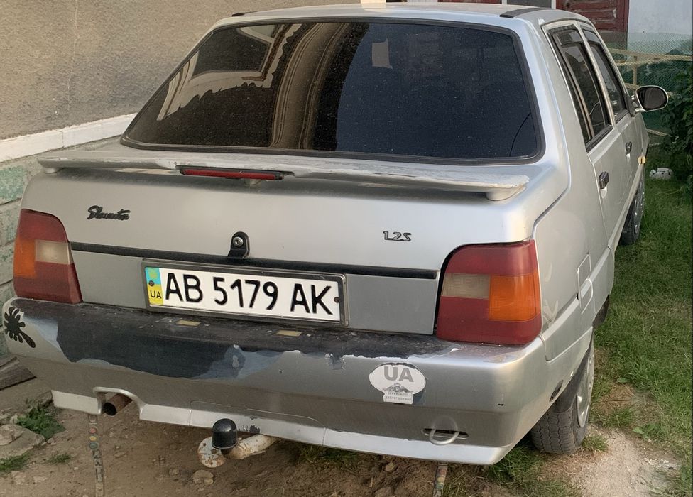 ЗАЗ 1103 Славута/2003 рік/Карб/Газ-Бензин, 1.2 л./Переоформляється