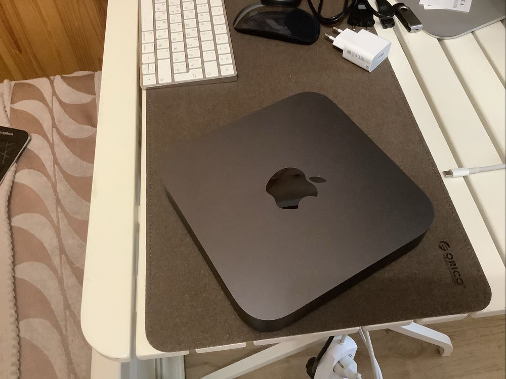 Apple Mac mini 2018 a1993