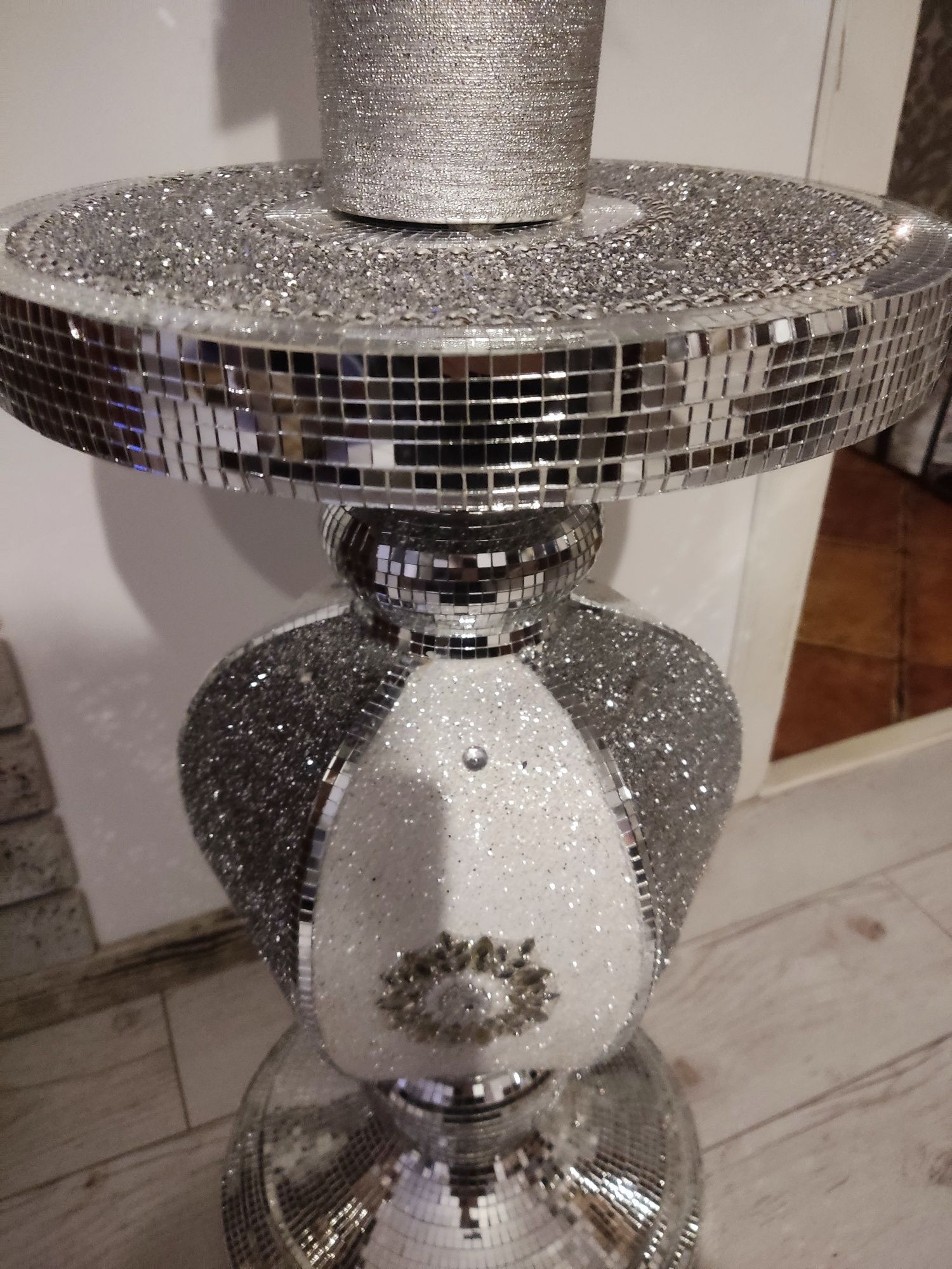 Stolik kawowy Glamour w lustrzanej mozaiki z kryształkami błyszczący