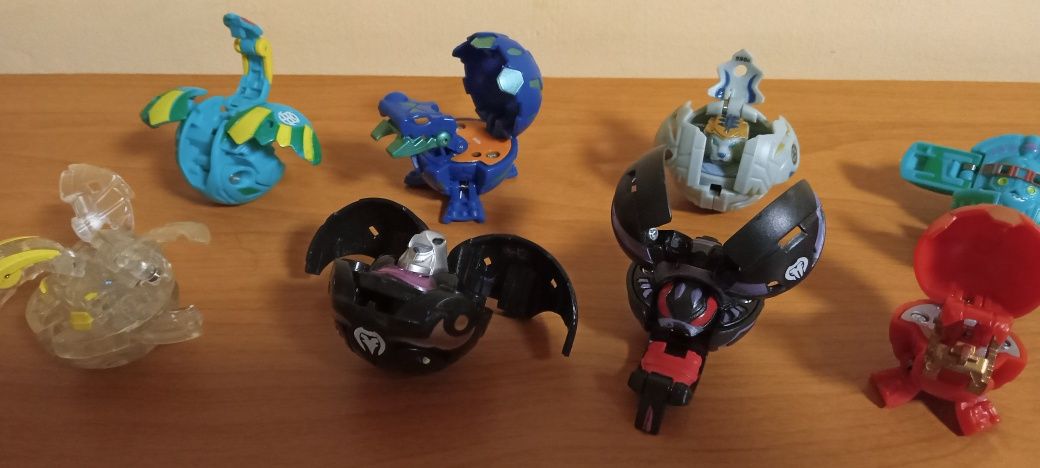 Bakugan Magnetyczne Kule Zestaw 8 sztuk Tanio