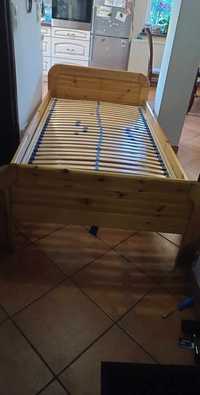 Łóżko drewniane pojedyncze