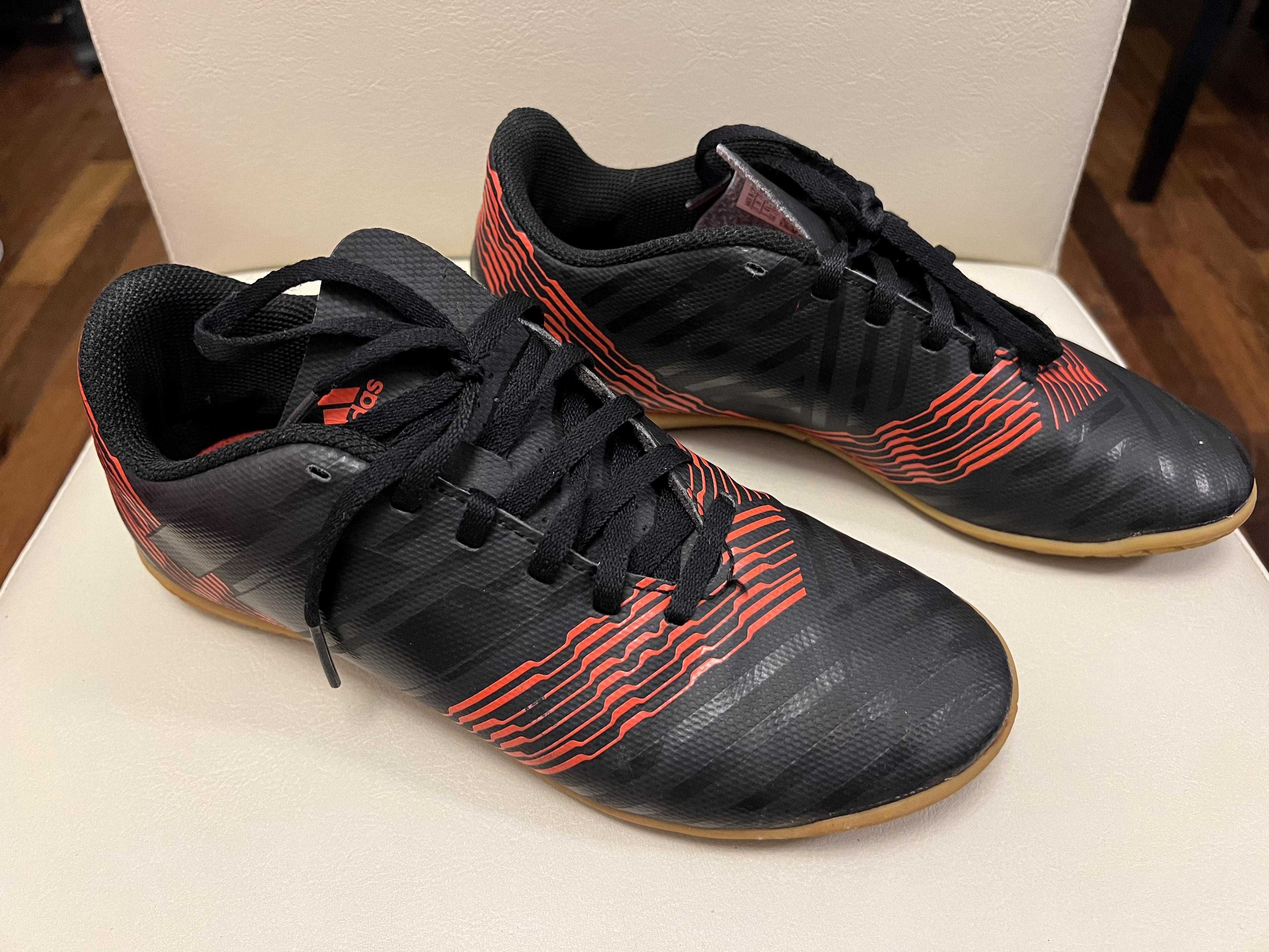 Buty piłkarskie Adidas Nemeziz Tango 17.4 In J r. 37 1/3 halówki