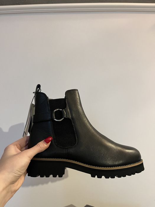 Nowe botki czarne 38
