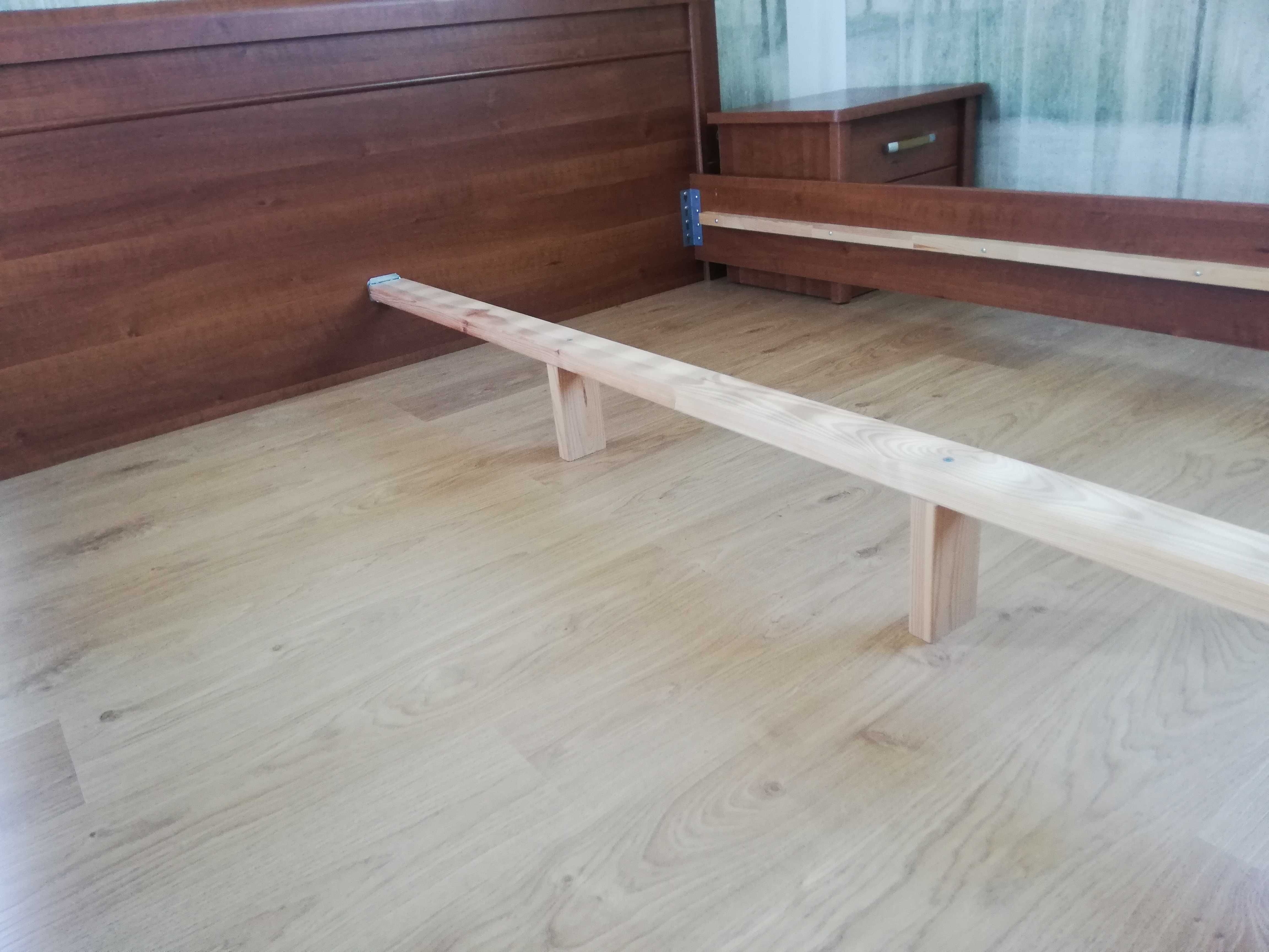 KOMPLET MEBLI DO SYPIALNI: łóżko 160x200, komoda i 2 szafki nocne