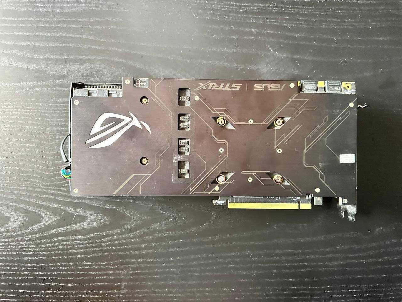 GeForce GTX Asus ROG STRIX 1080TI 11GB