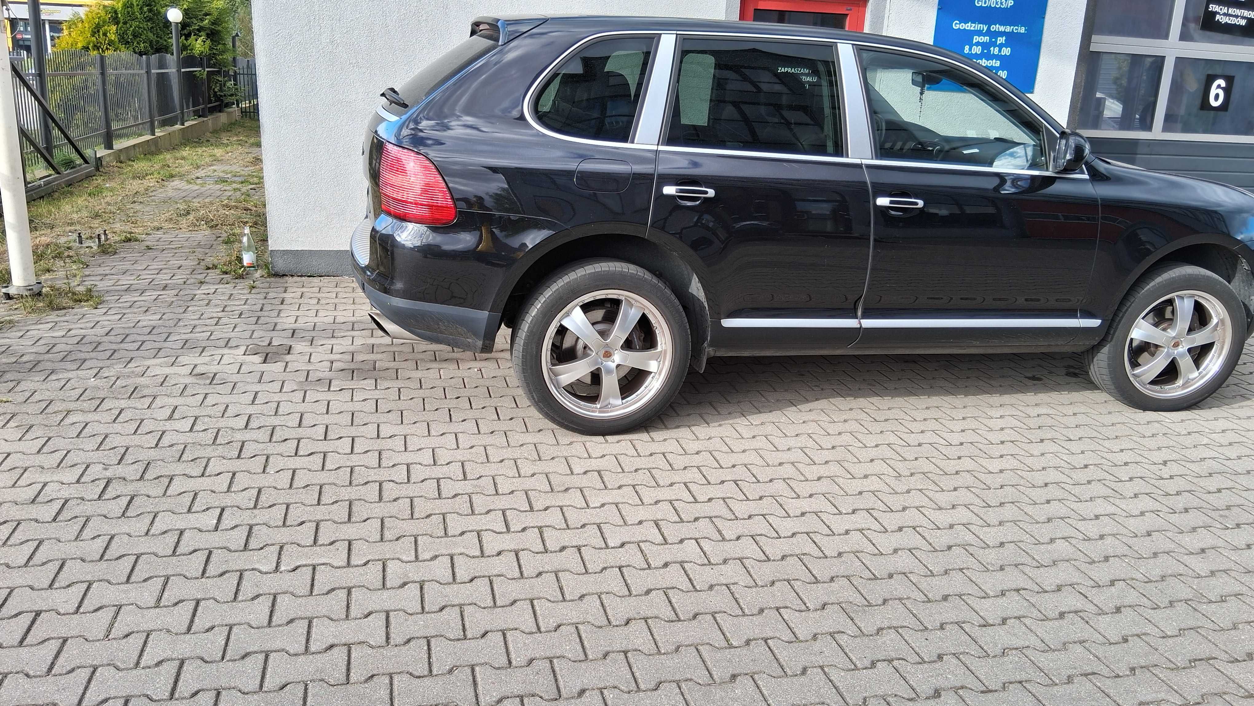 sprzedaż porsche cayenne