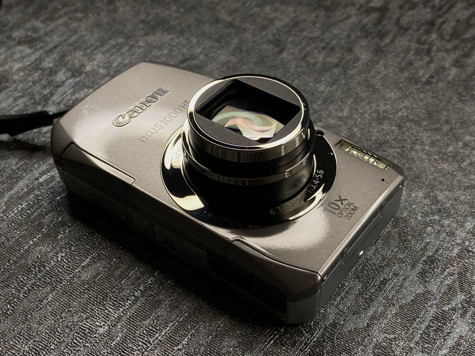 Canon IXUS 1000 HS повний заводський комплект