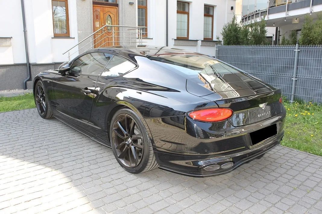 Bentley Continental GT V8 Black Edition Mulliner