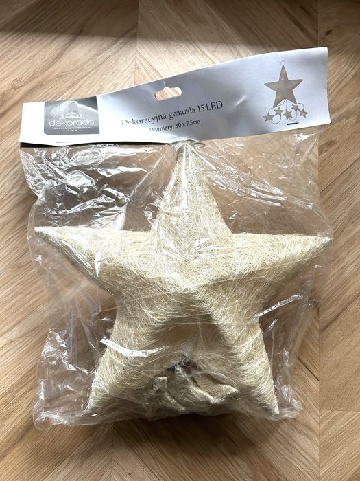 Nowa dekoracyjna gwiazda LED 30 cm świąteczna ozdoba z oświetleniem