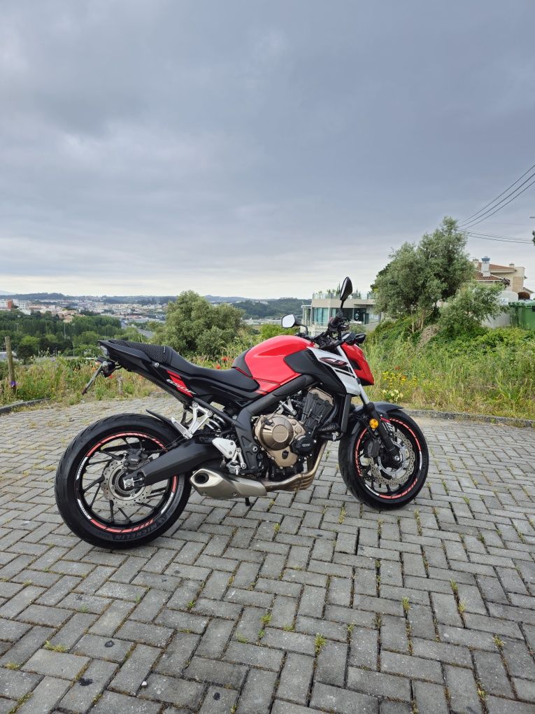 Honda CB650F 2018