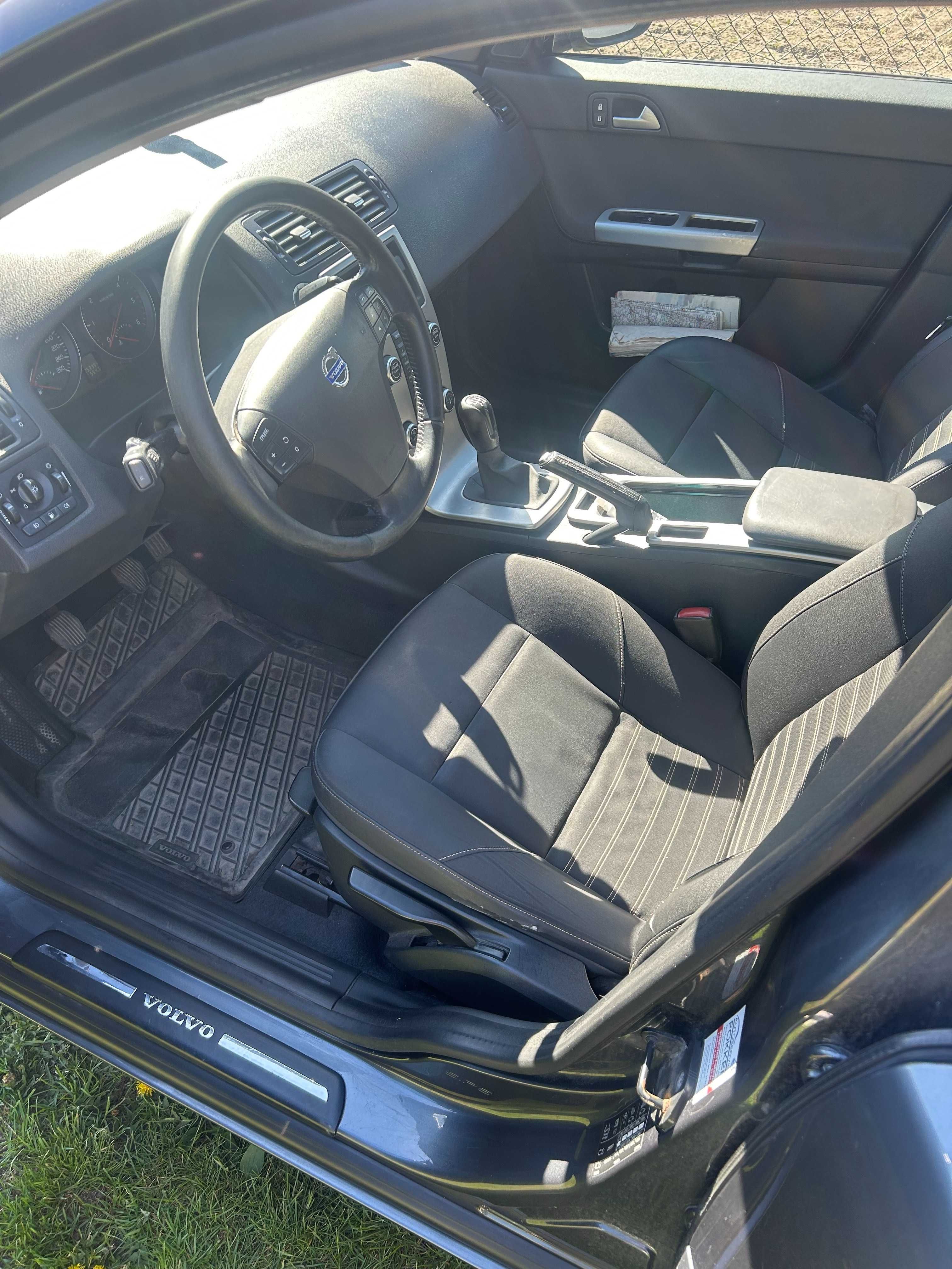 Volvo v50 2008r 2.0D po lifcie, pierwszy właściciel od 10 lat w kraju