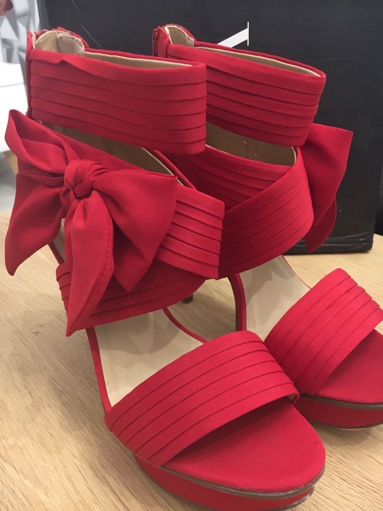 Nowe! Deichmann Czerwone sandały czółenka damskie szpilki 37
