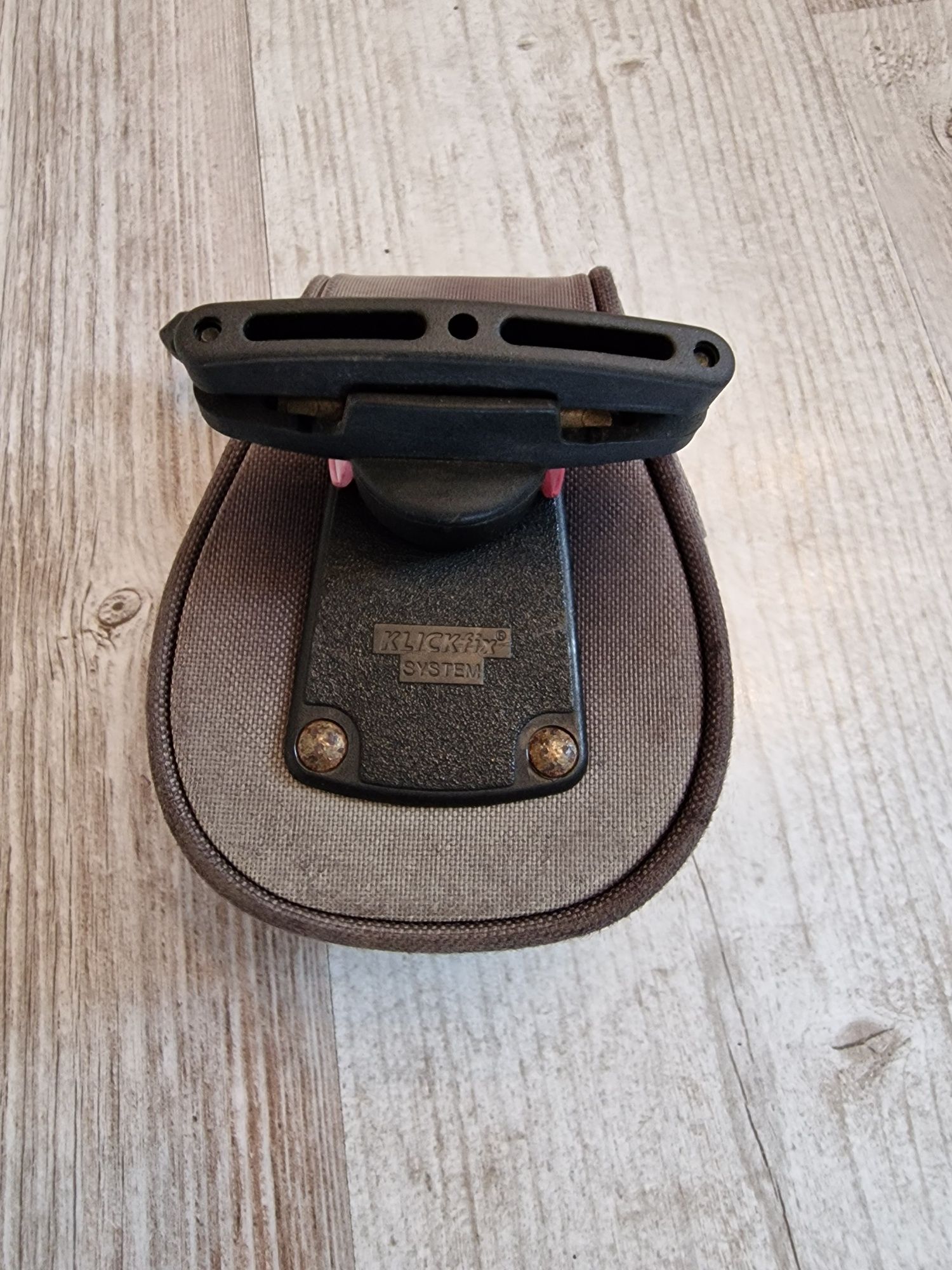 Saszetka torebka podsiodłowa New Lock