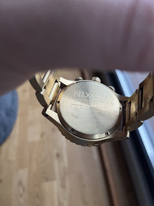 zloty zegarek nixon 51-30 chrono (diesel,seiko,tissot,casio)