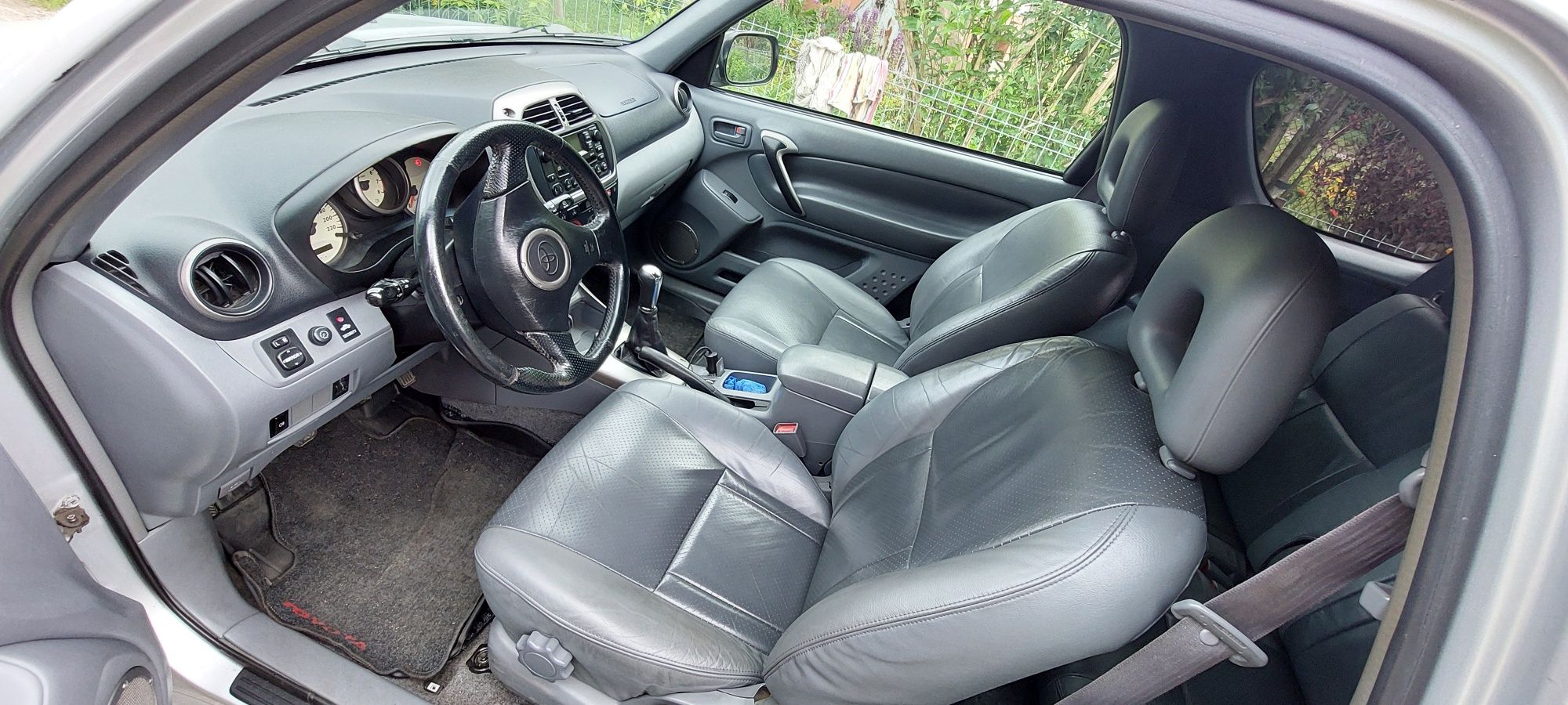 Toyota rav 4 2001r