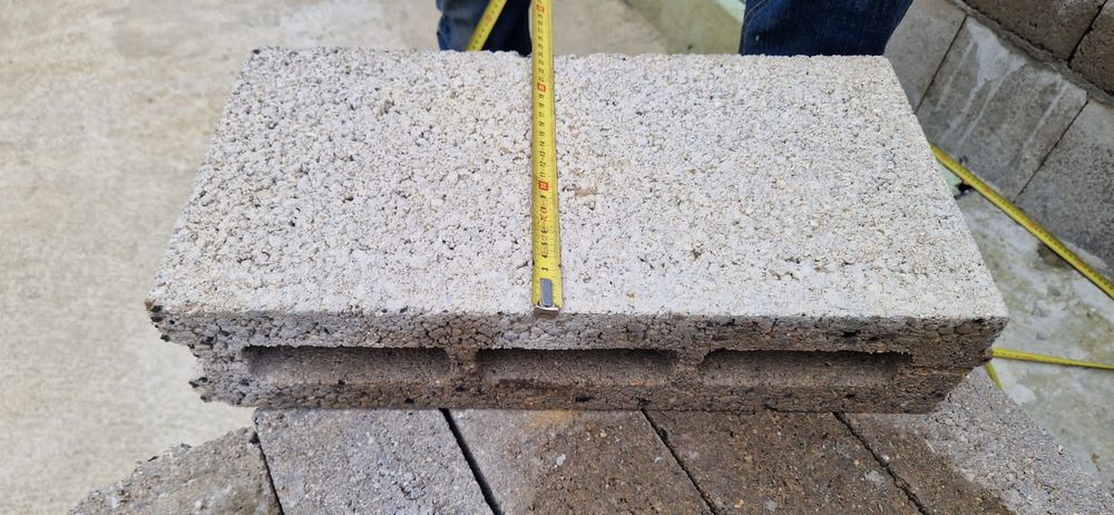 Sprzedam pustak betonowy