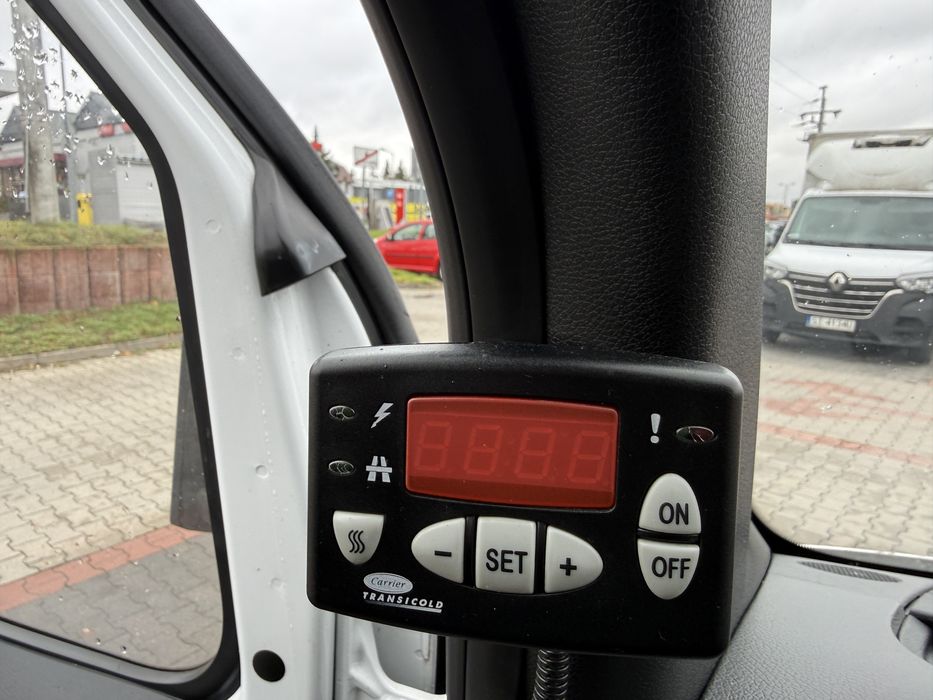 Mercedes Sprinter Chłodnia Izoterma 8 palet