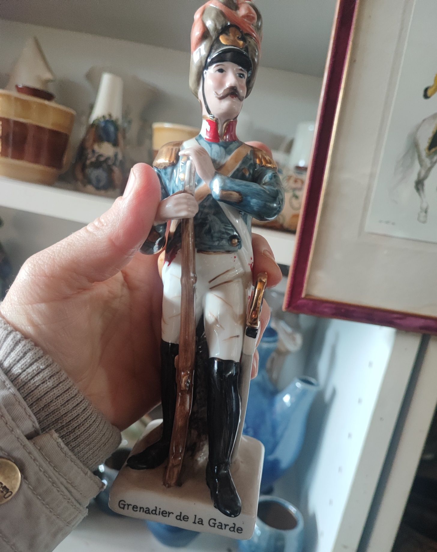 Porcelanowa figura Grenadier de La Garda.Żołnierz Armia Napoleona